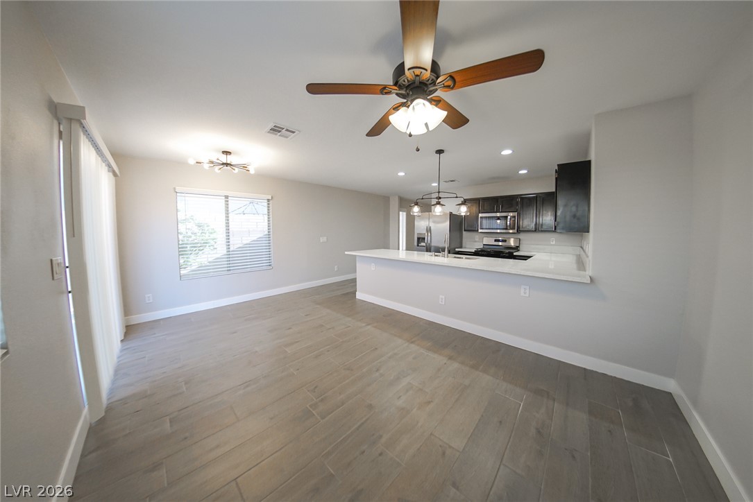 1852 Pearl Hatpin Court Property Photo 4