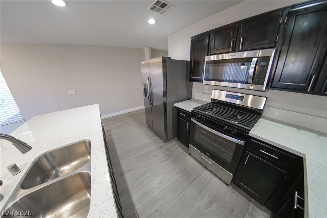 1852 Pearl Hatpin Court Property Photo 9