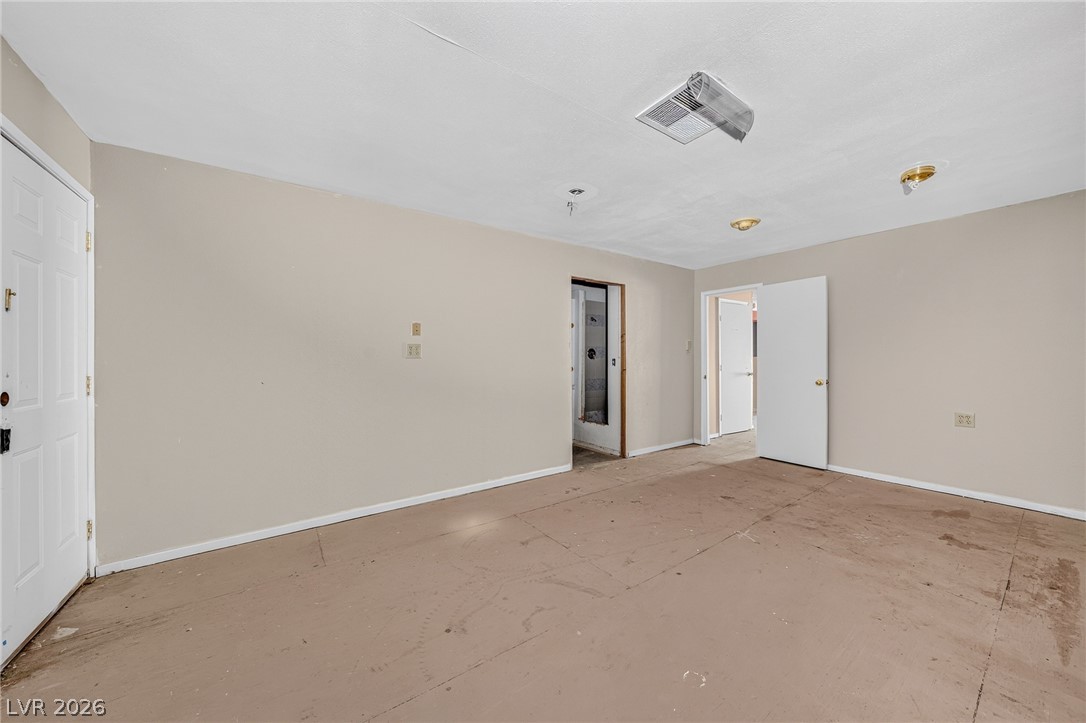 1611 West Irons Street Property Photo 32