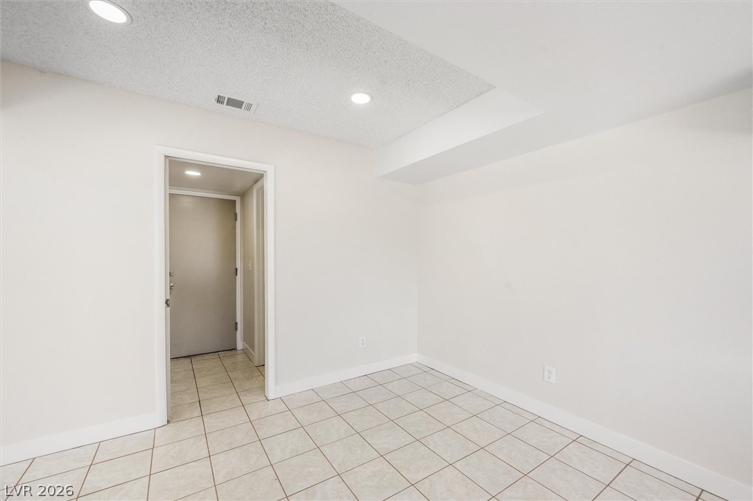 6733 Evanston Avenue Property Photo 18