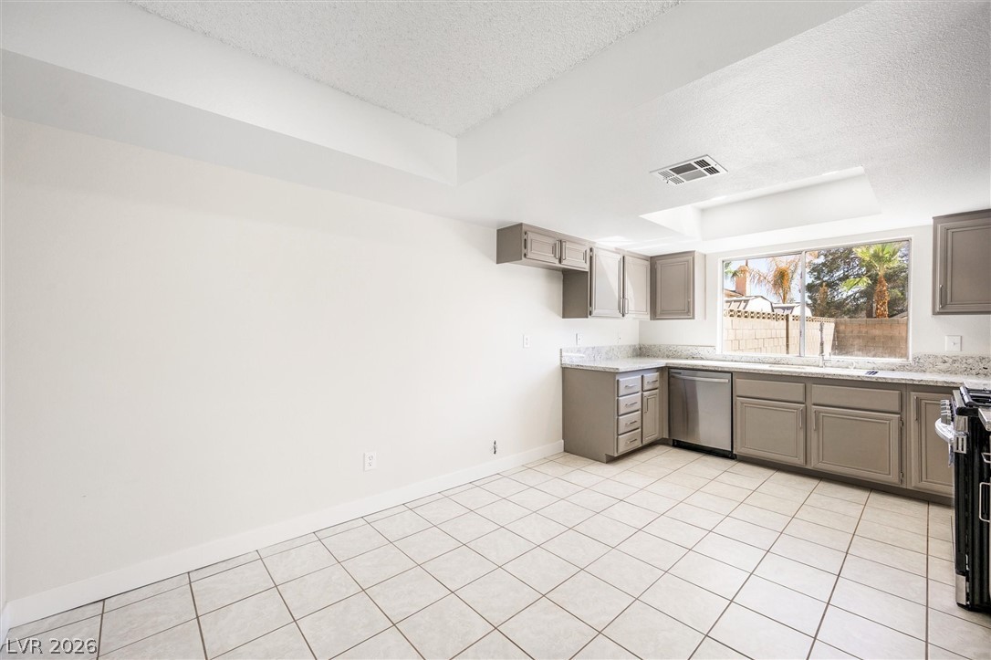 6733 Evanston Avenue Property Photo 19