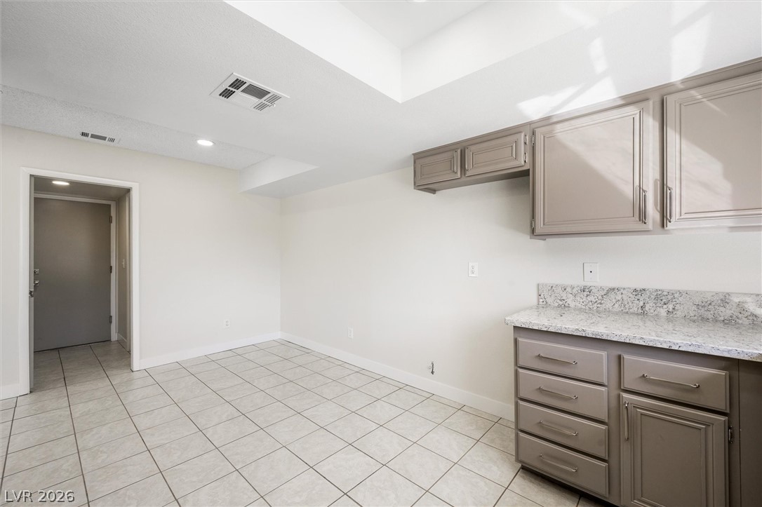 6733 Evanston Avenue Property Photo 24