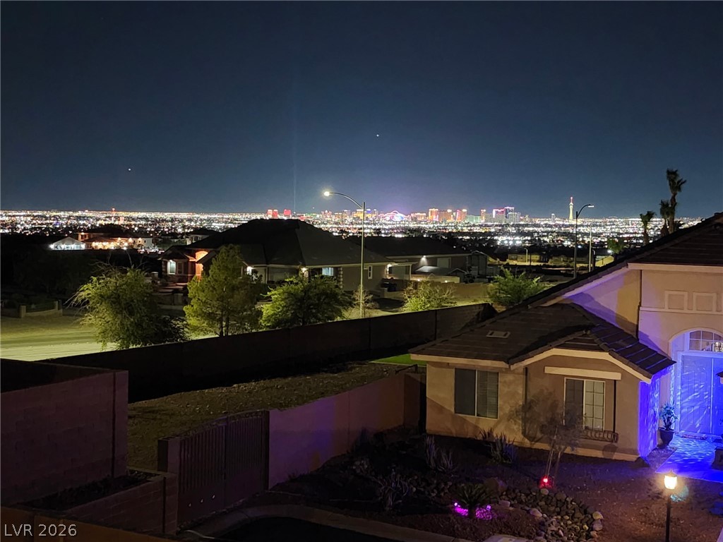 6941 Lazy Sunset Court Property Photo 7