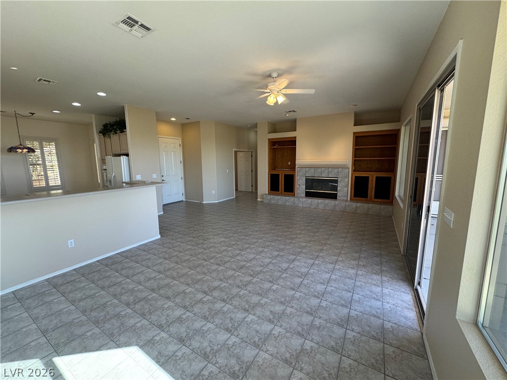 1854 Mountain Ranch Avenue Property Photo 5