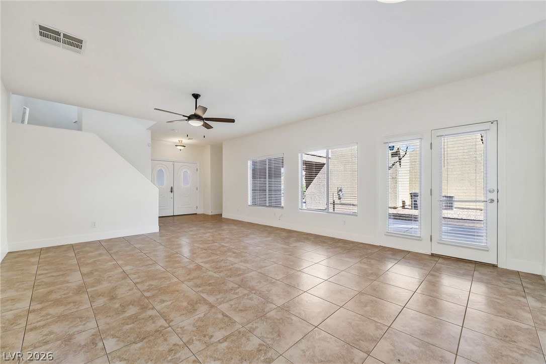 9372 Glendora Valley Street Property Photo 6