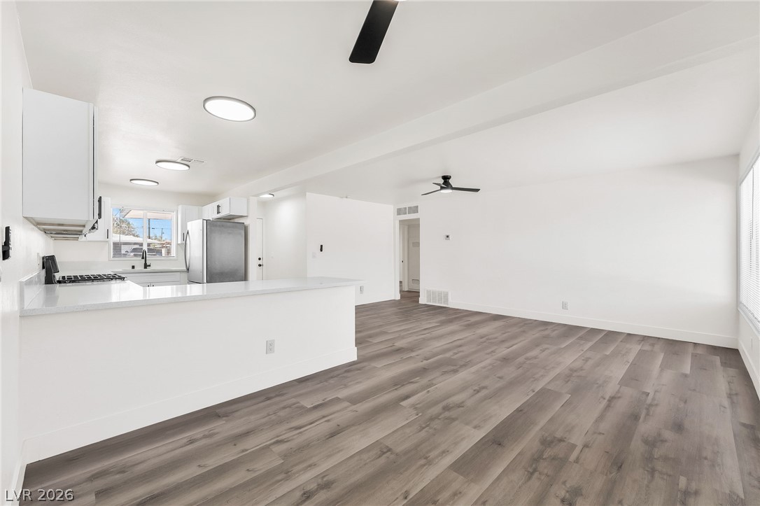2204 Dune Drive Property Photo 12