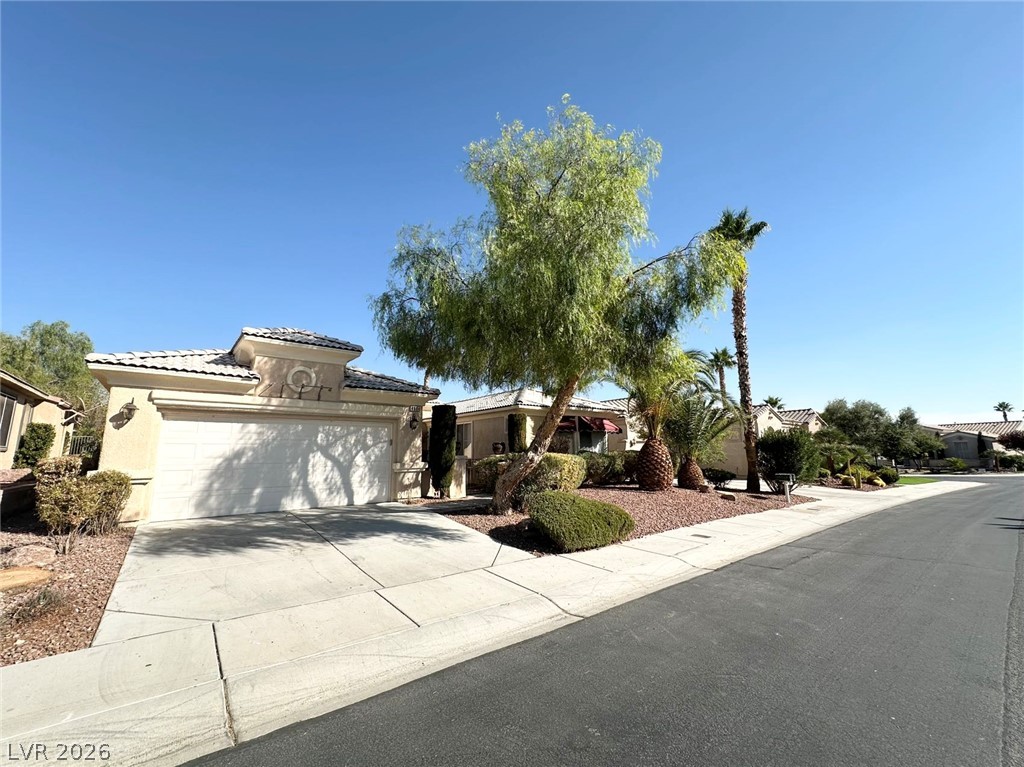 4684 Riva De Romanza Street Property Photo 3