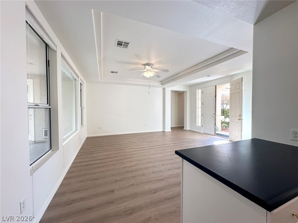 4684 Riva De Romanza Street Property Photo 13