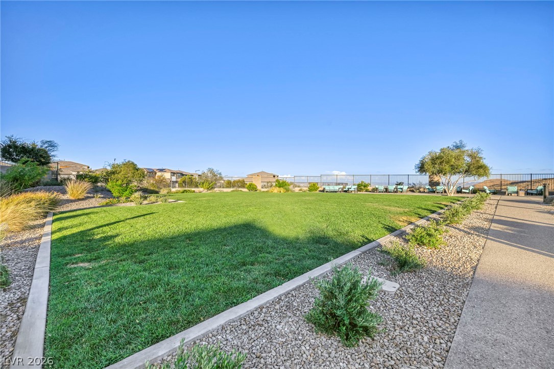 12390 Tudor Arch Drive Property Photo 26