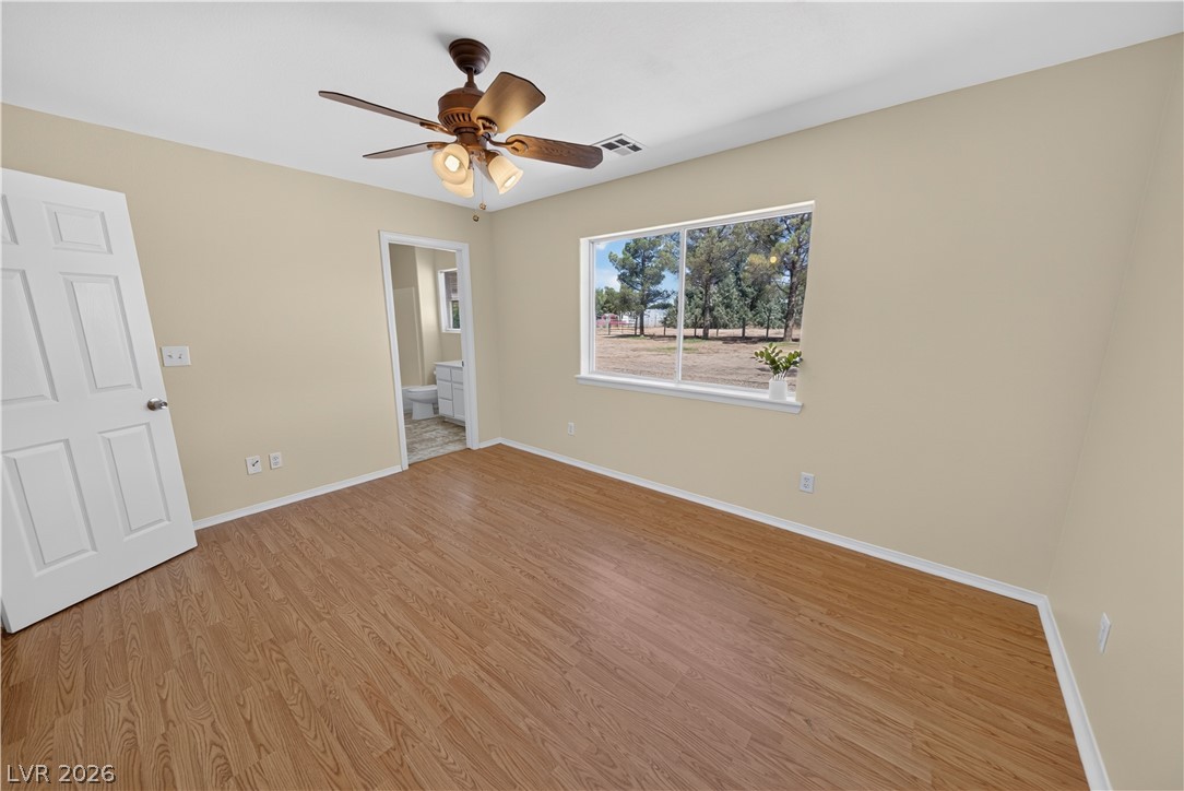 3430 East Navajo Boulevard Property Photo 12