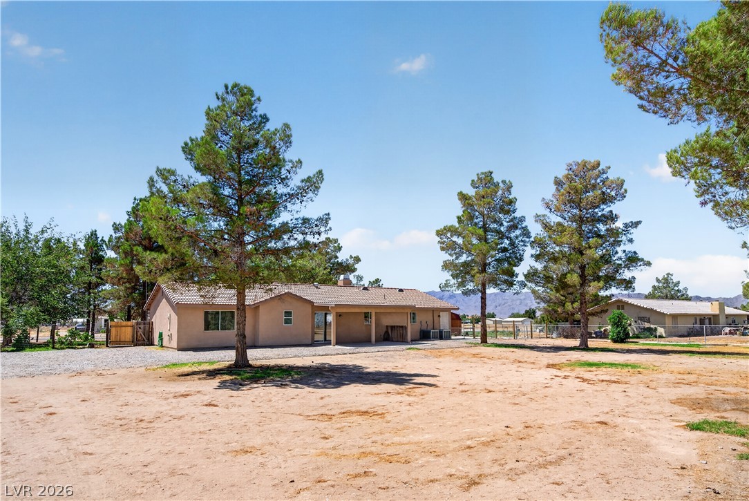 3430 East Navajo Boulevard Property Photo 28