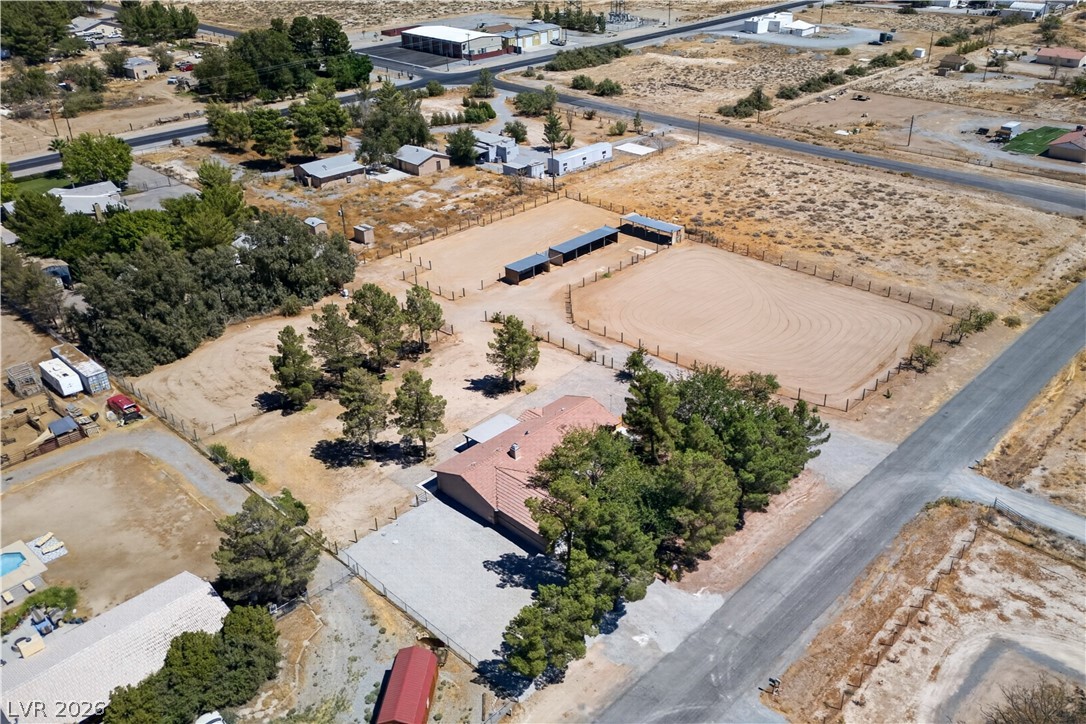 3430 East Navajo Boulevard Property Photo 39