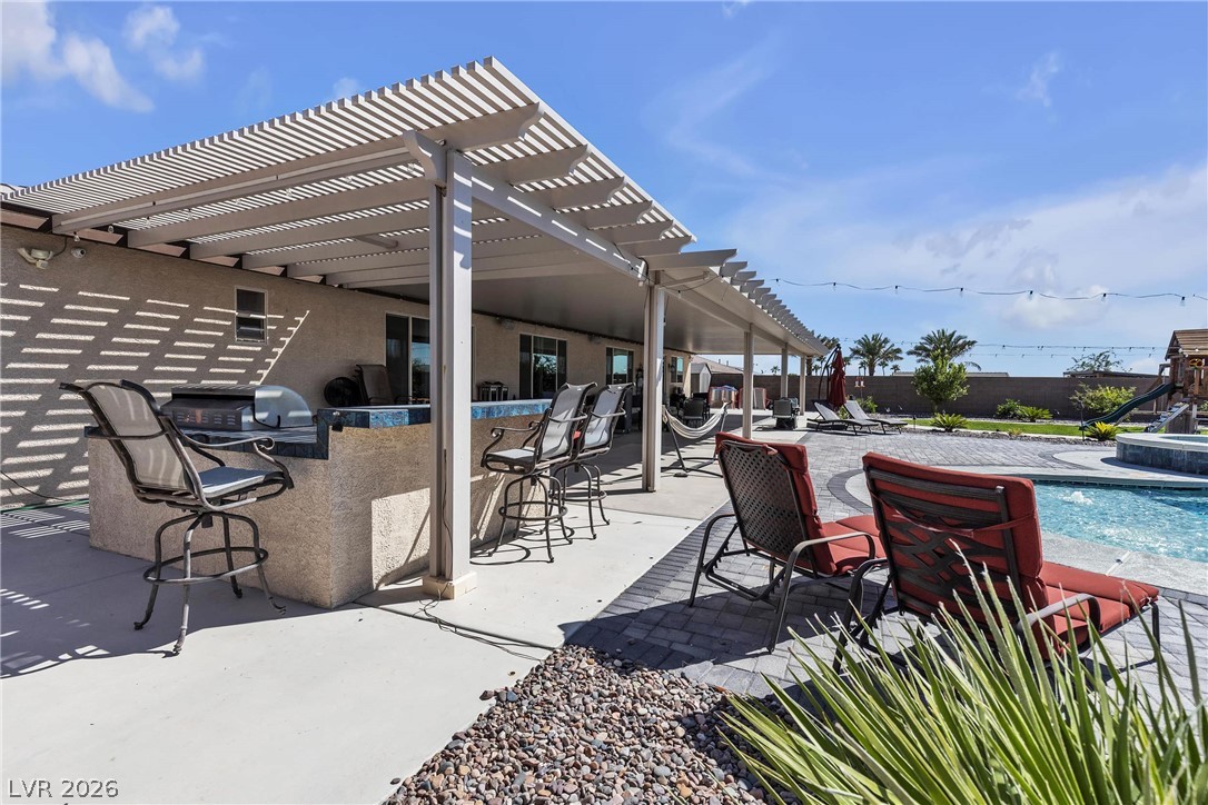 9511 Star Vista Court Property Photo 4