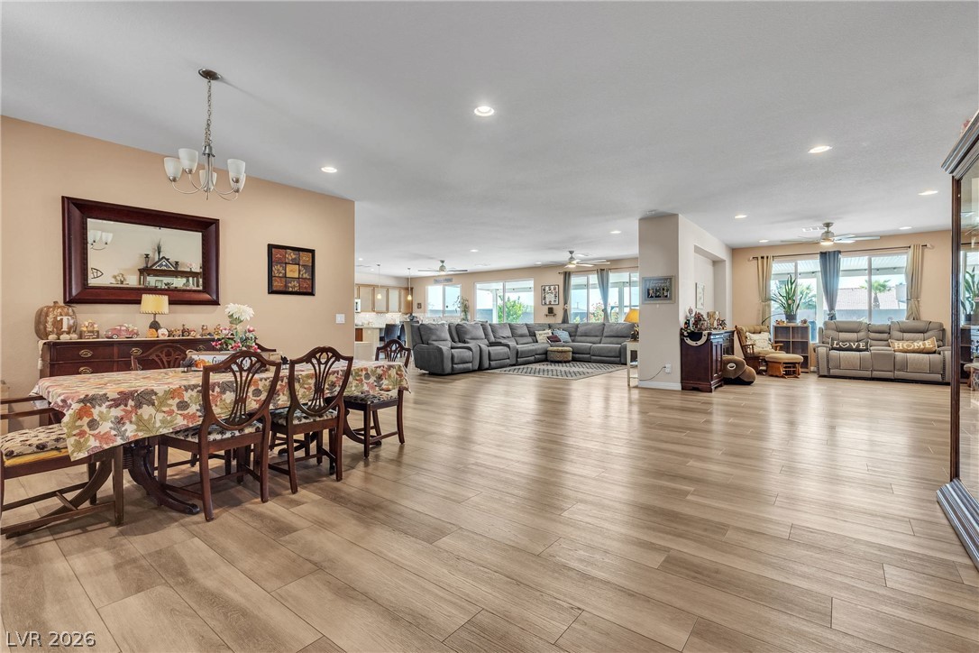 9511 Star Vista Court Property Photo 14