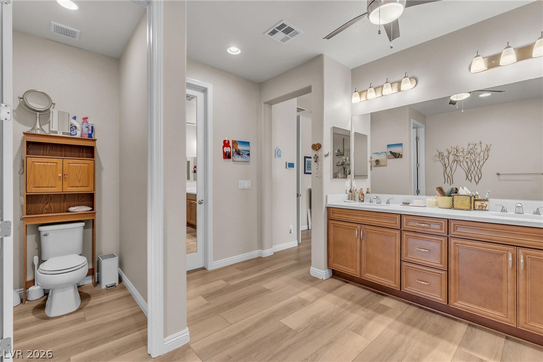 9511 Star Vista Court Property Photo 24
