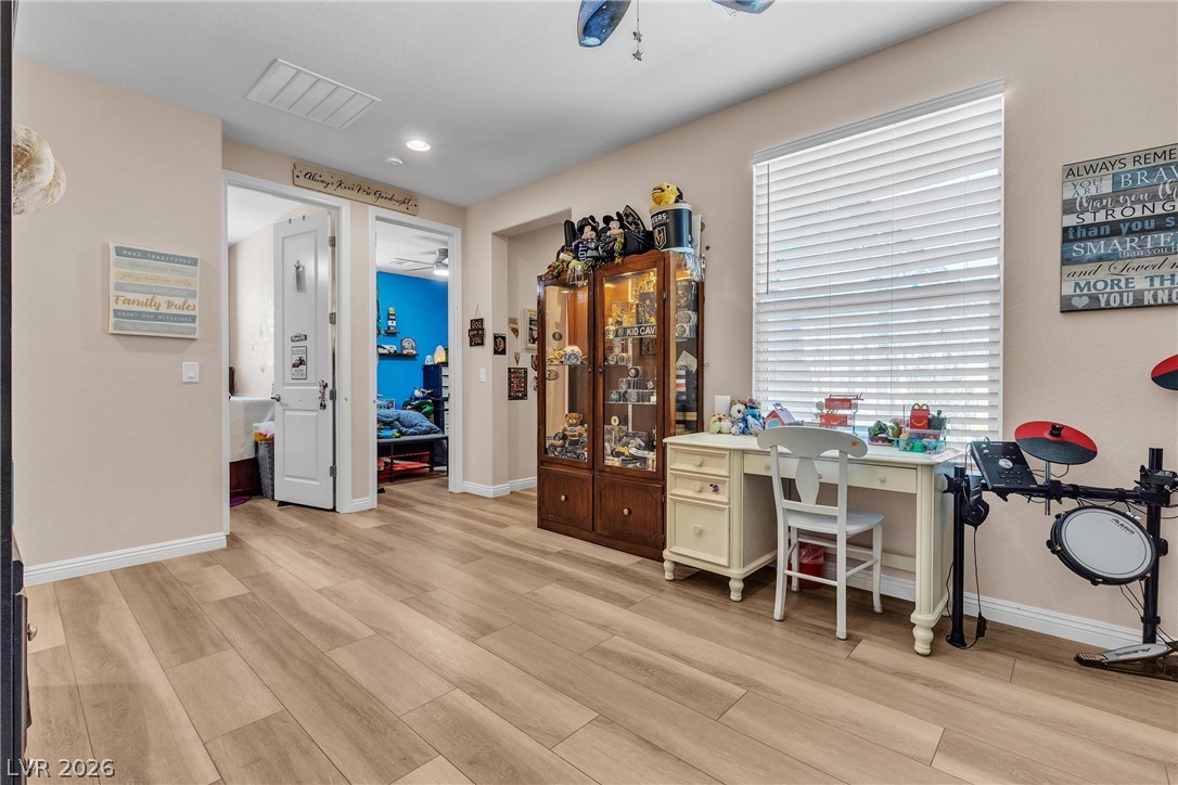 9511 Star Vista Court Property Photo 28