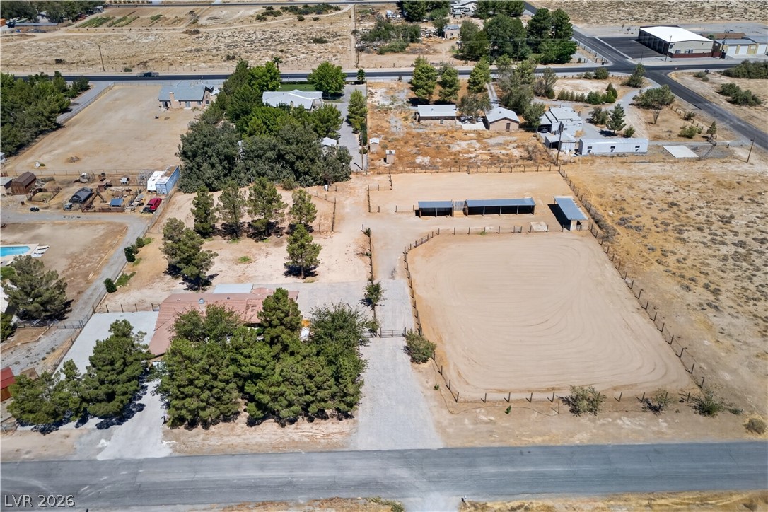 3460 East Navajo Boulevard Property Photo 5