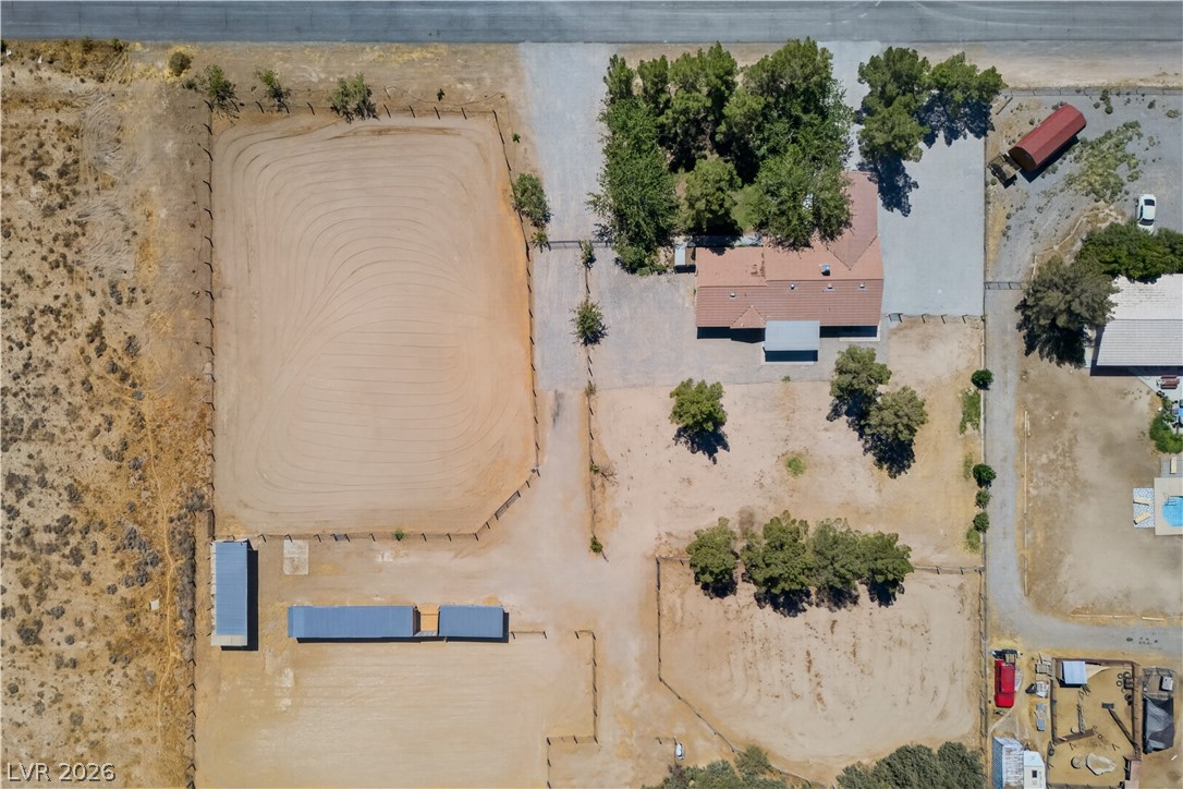 3460 East Navajo Boulevard Property Photo 8