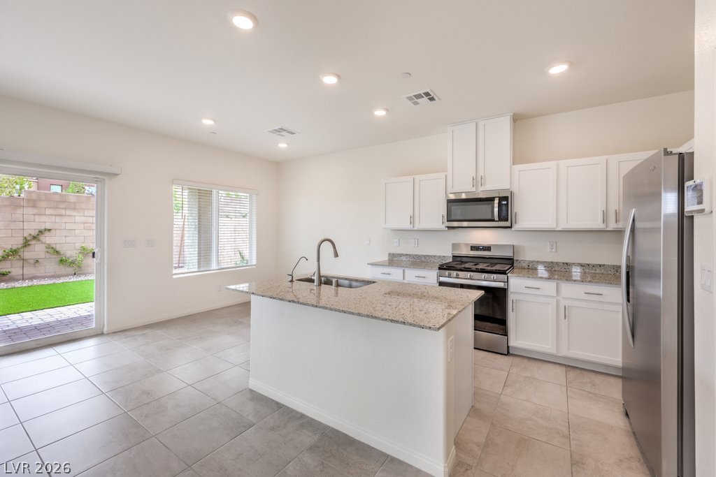 10915 Bristol Park Avenue Property Photo 14