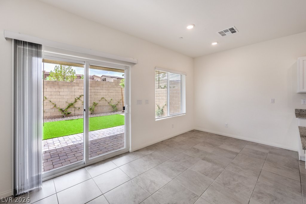 10915 Bristol Park Avenue Property Photo 15