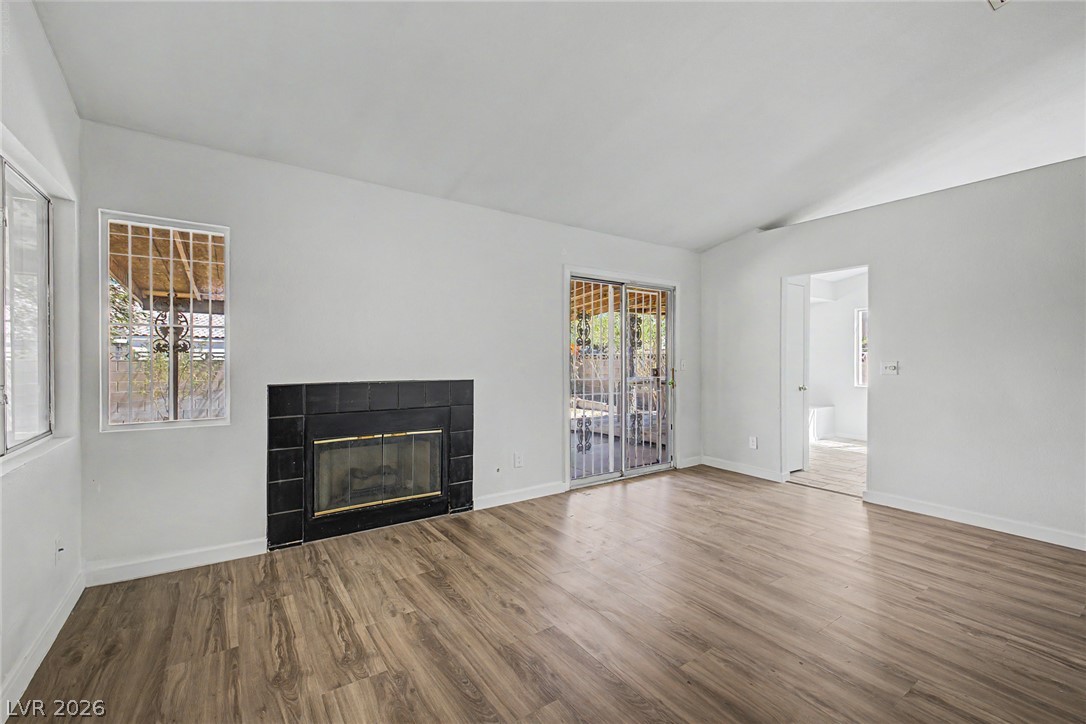 1704 Crystal Chimes Drive Property Photo 3