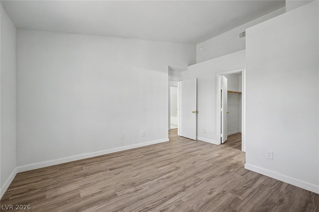 1704 Crystal Chimes Drive Property Photo 12