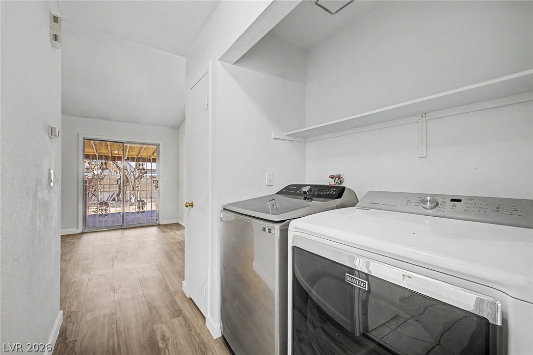 1704 Crystal Chimes Drive Property Photo 19