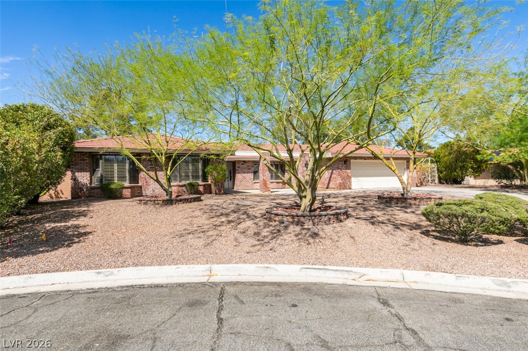 2246 Almart Circle Property Photo 3