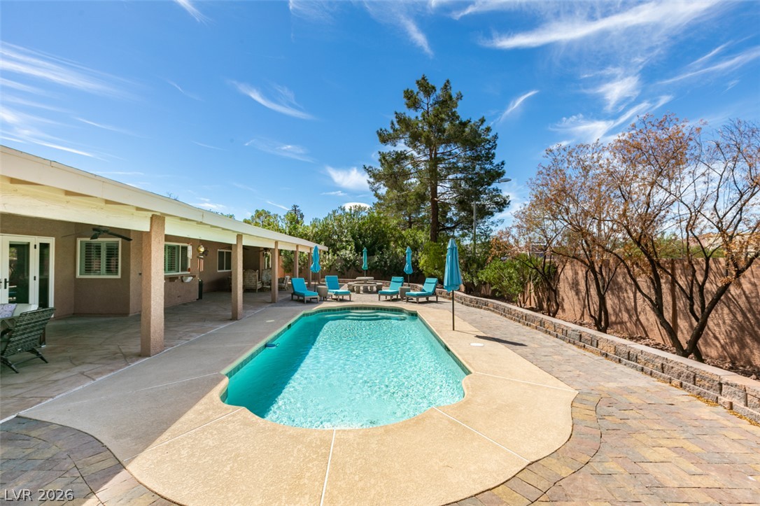 2246 Almart Circle Property Photo 4