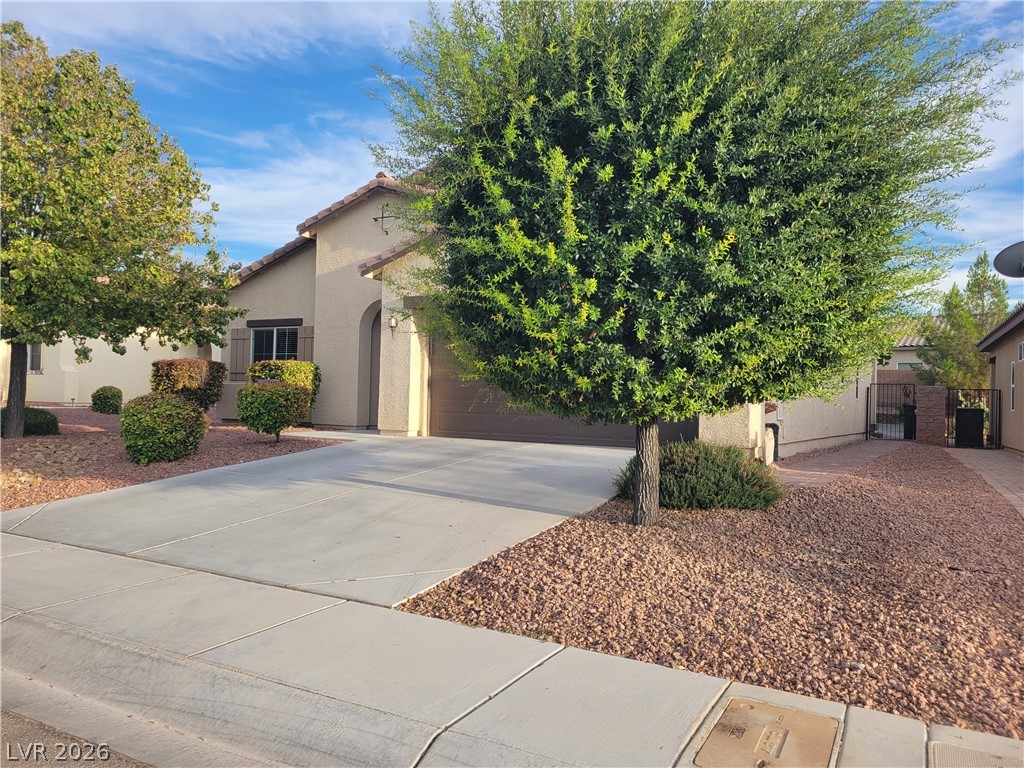 5071 East Monte Penne Way Property Photo 3