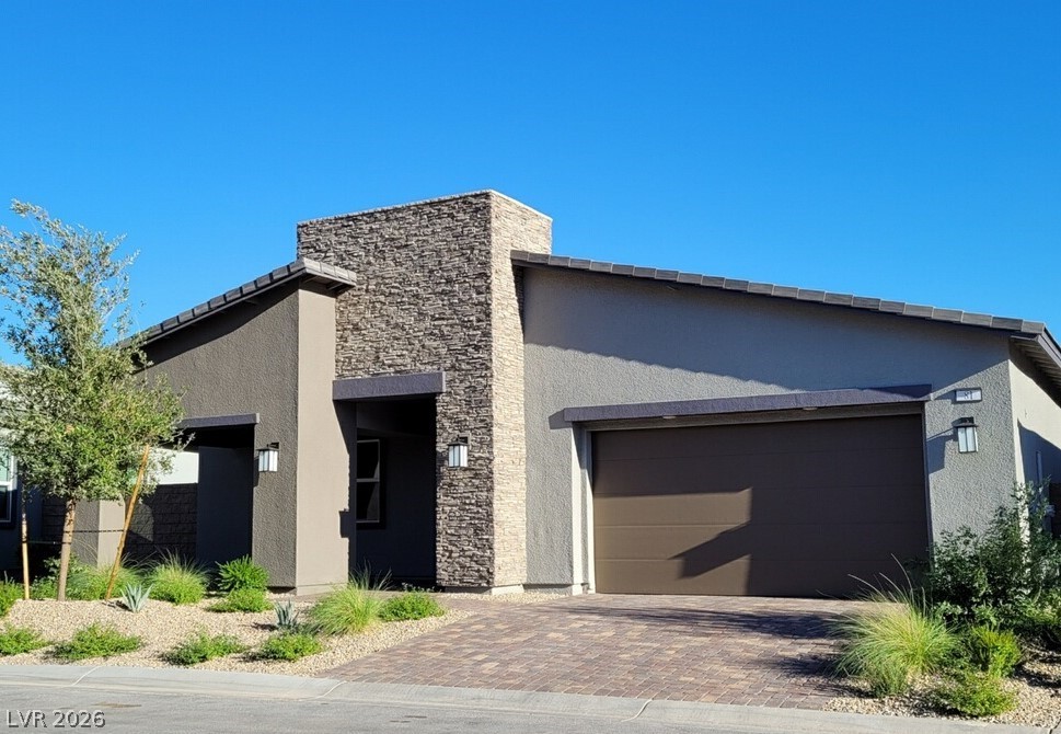 81 Reverie Heights Avenue Property Photo 1