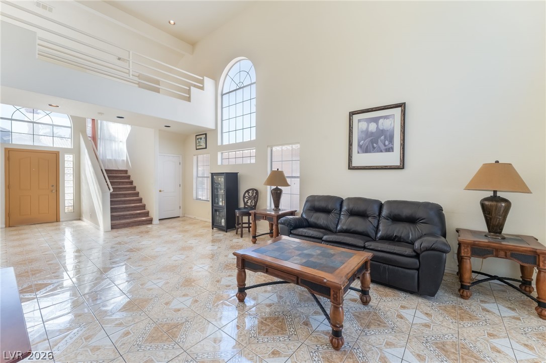 1408 Sun Copper Drive Property Photo 2