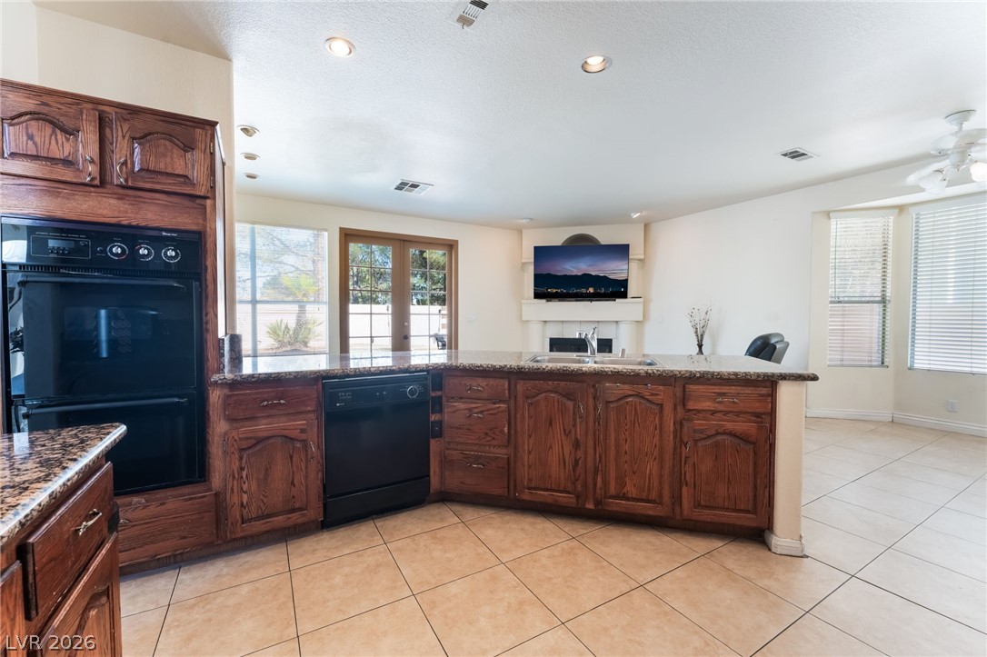 1408 Sun Copper Drive Property Photo 34
