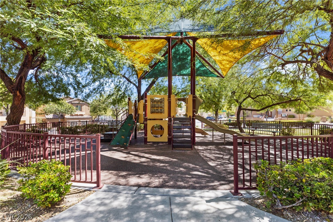 9025 Hazy Haven Court Property Photo 47