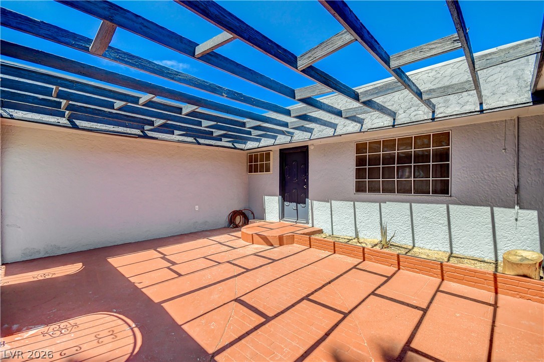 5724 Idle Avenue Property Photo 4