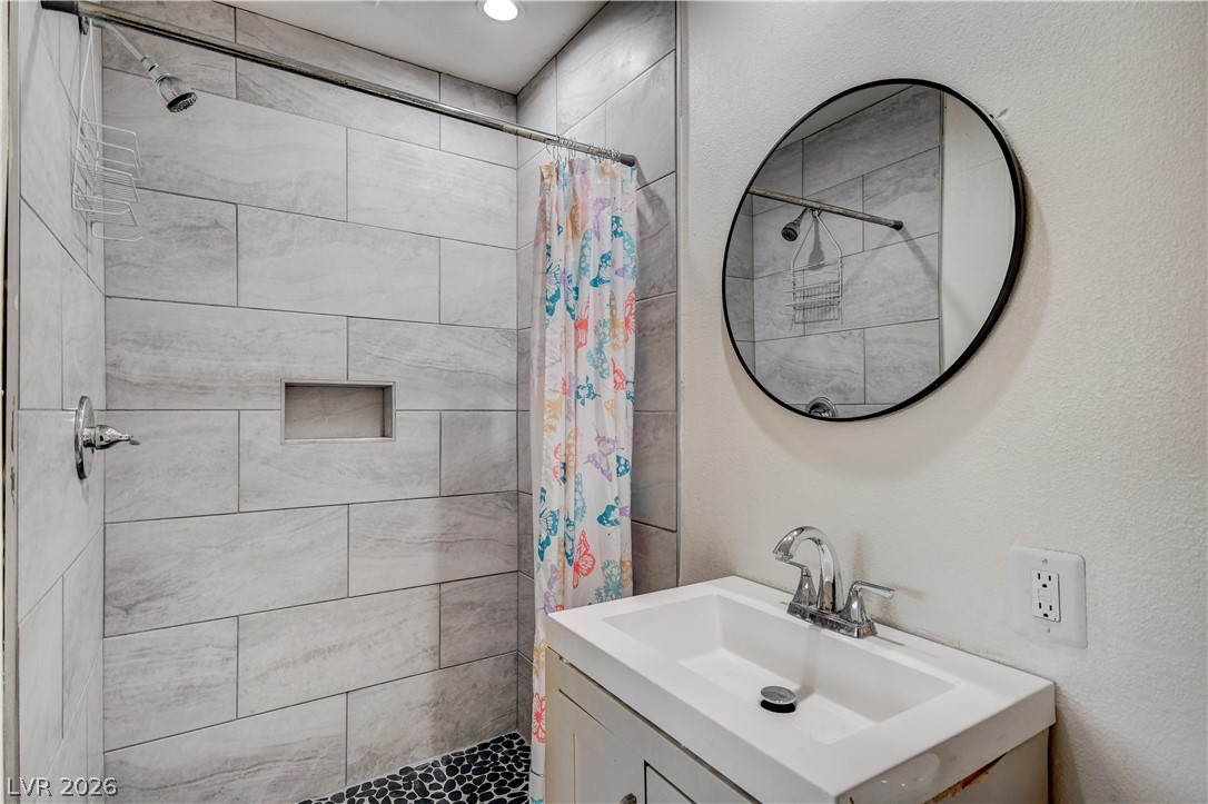 5724 Idle Avenue Property Photo 33