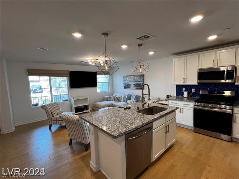 749 Omaggio Place Property Photo 9