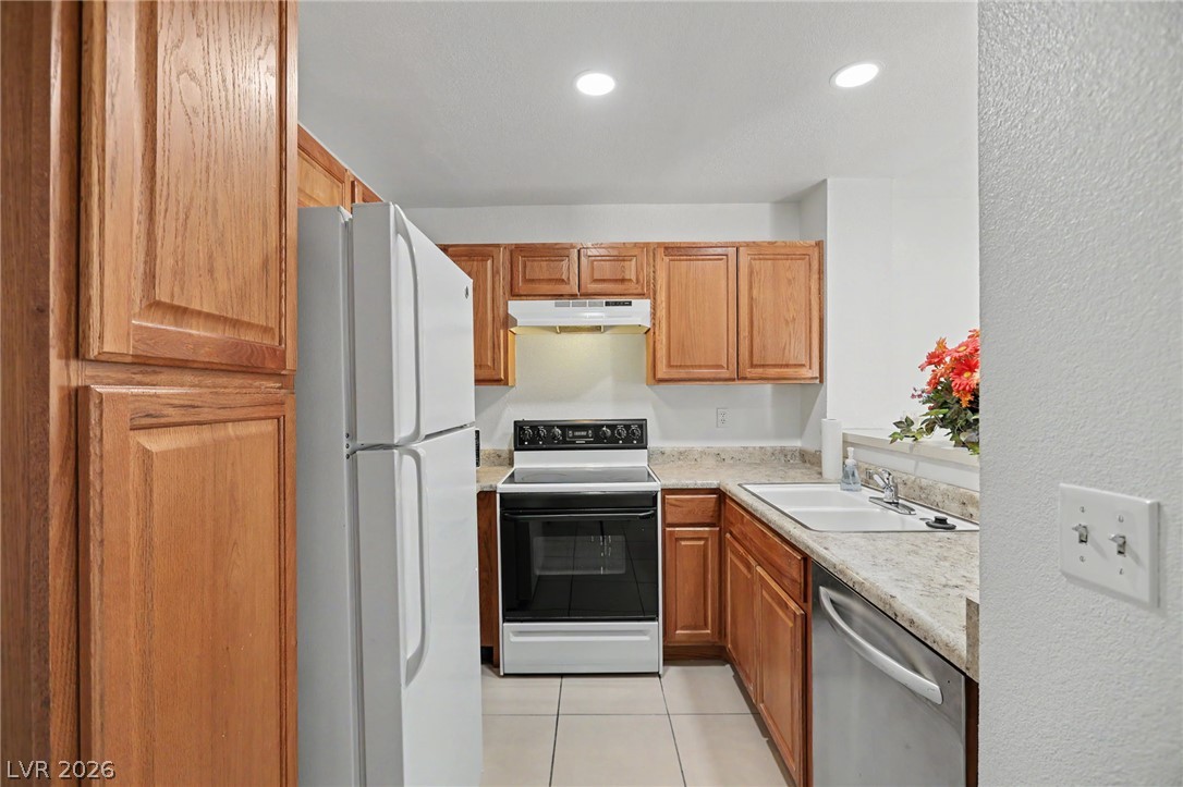 5549 Orchard Lane Property Photo 8