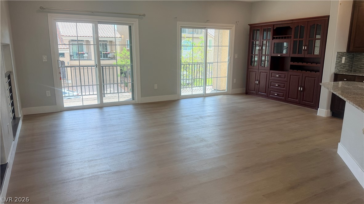 5718 Woodchester Avenue Property Photo 6