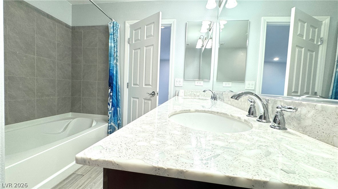 5718 Woodchester Avenue Property Photo 11