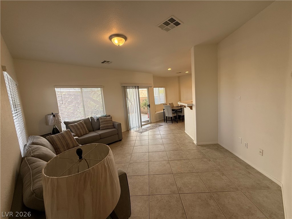 206 Heiple Court Property Photo 4