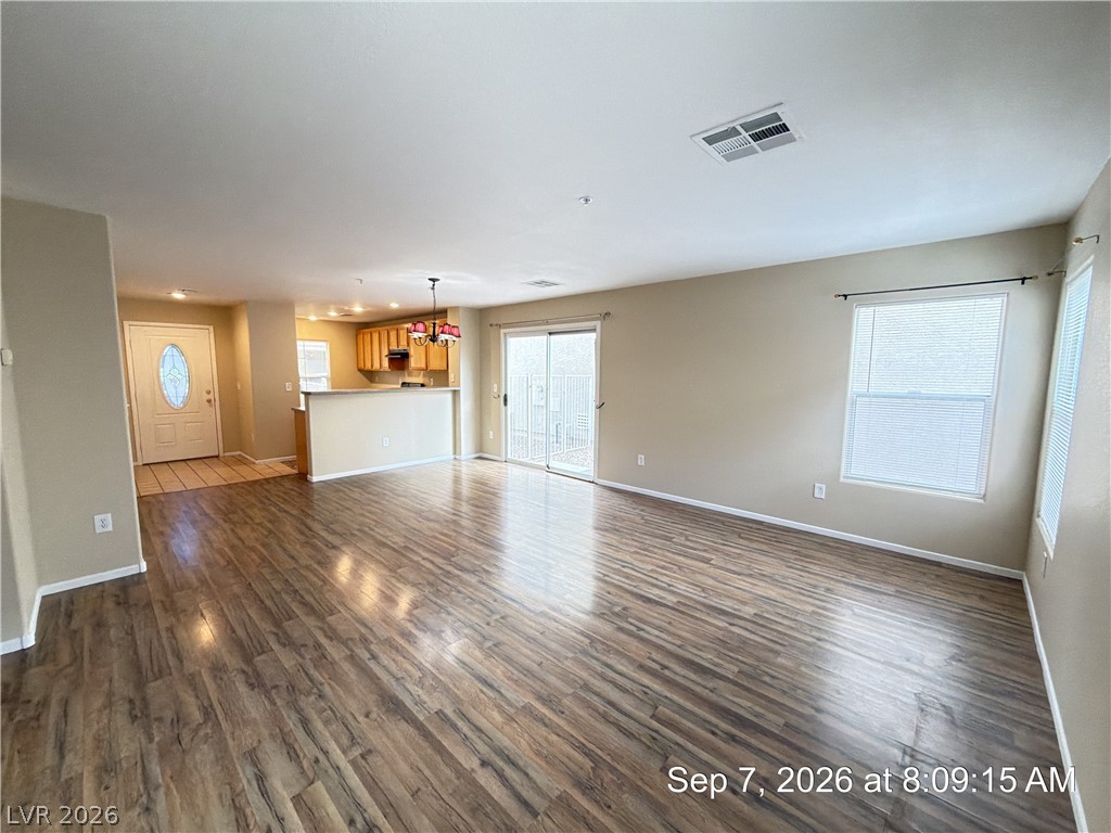 7337 Ribbon Ridge Avenue Property Photo 10