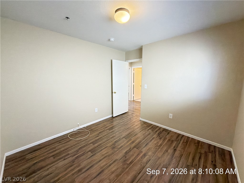 7337 Ribbon Ridge Avenue Property Photo 15