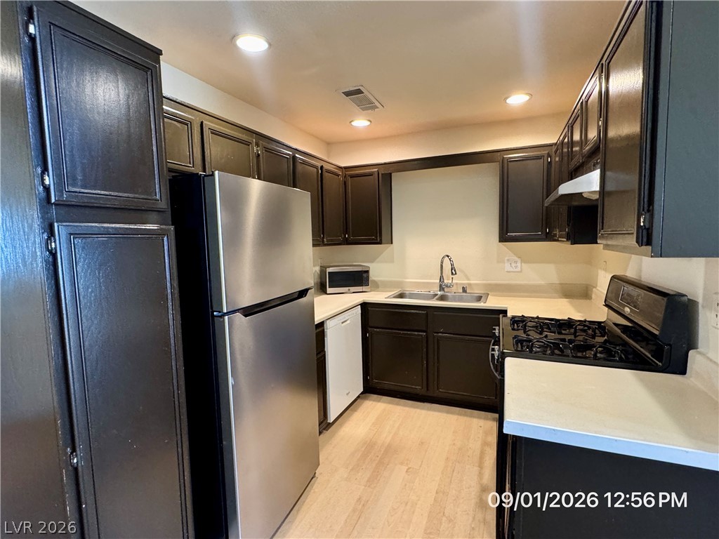 5623 Calais Court Property Photo 6