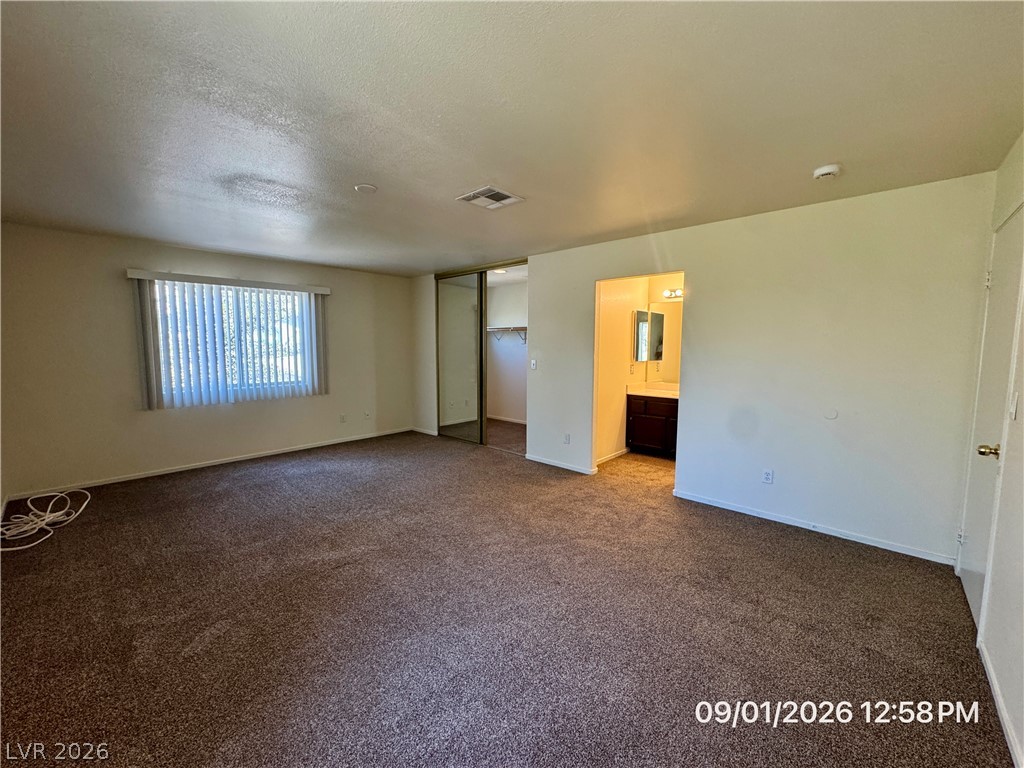 5623 Calais Court Property Photo 11