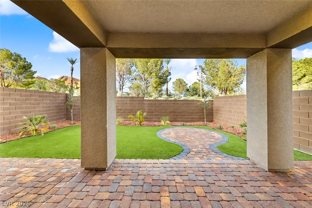 1752 Strada Nathan Property Photo 21