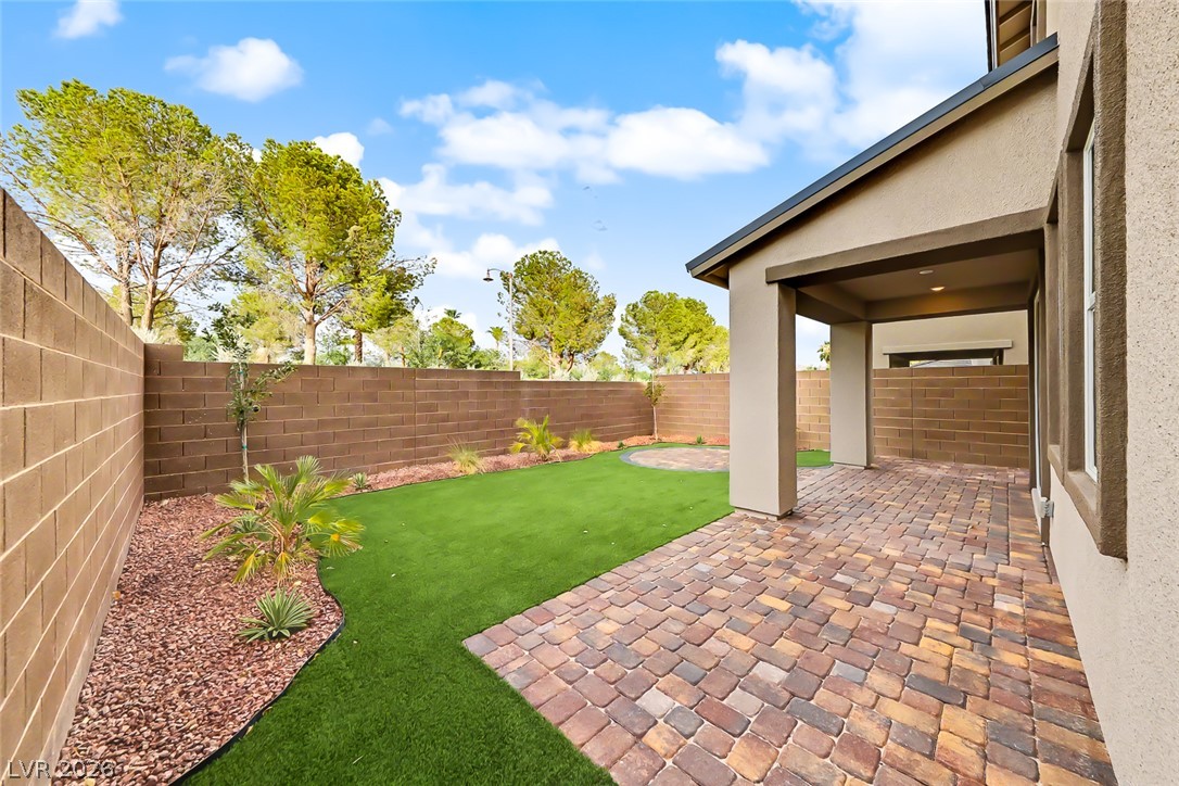 1752 Strada Nathan Property Photo 24