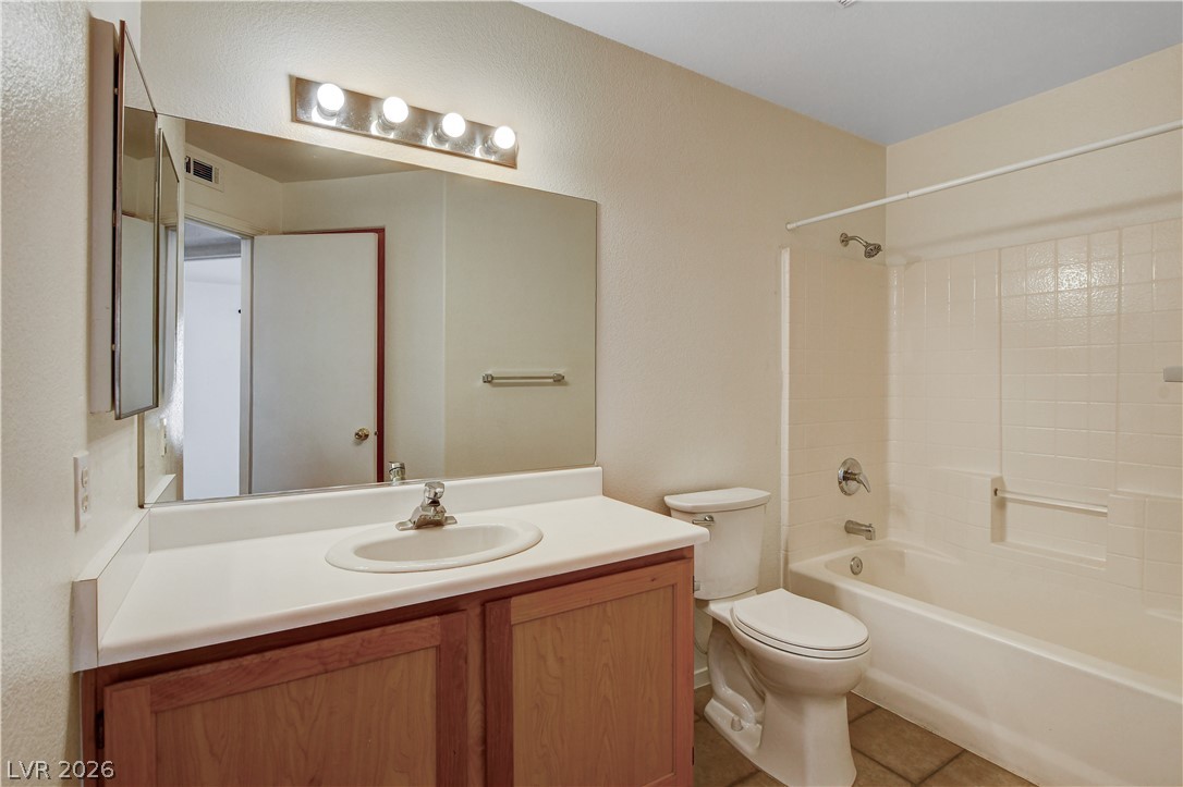 4555 East Sahara Avenue 222 Property Photo 7