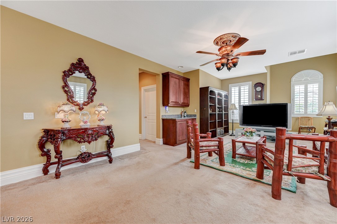 218 Crooked Putter Drive Property Photo 32