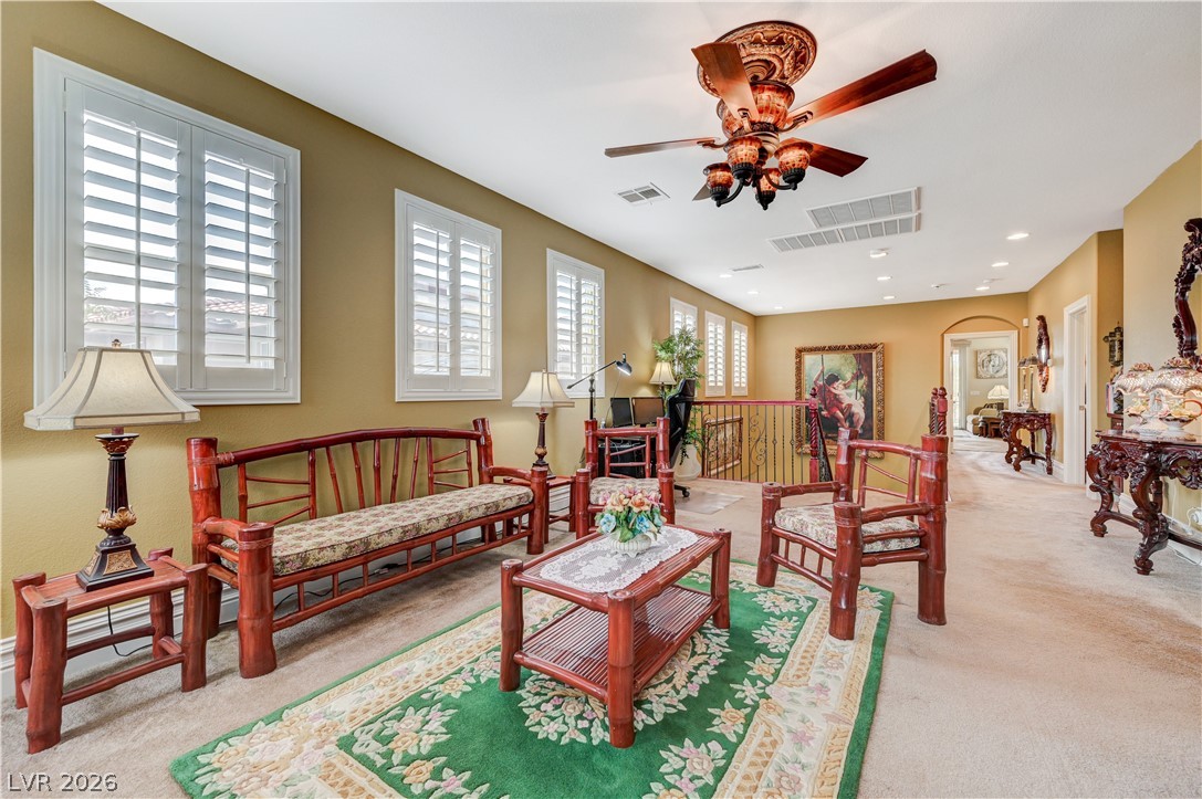 218 Crooked Putter Drive Property Photo 33